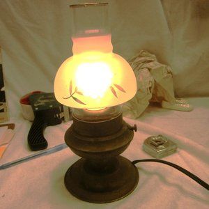 VTG 40'S GLASS & BRASS ELECTRIC HURRICANE LAMP, W/DIMMER